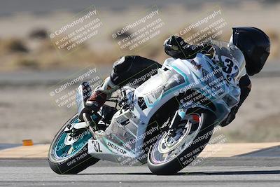 media/Dec-05-2025-CVMA Friday Practice (Fri) [[303bad9a84]]/4-Racer 4-Trackday 1/Session 2 (Turn 14)/